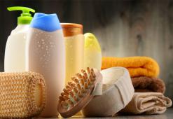 Шампоан. Необичаен начин да поговорим за "обичайната" козметика