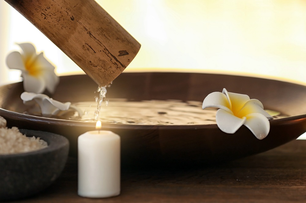 Третиране на Косата с Горещо Масло - Екстремна Подхранваща Сила